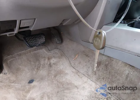 2004 Toyota 4Runner Sr5 V6 z USA, uszkodzony, nr VIN JTEBU14R340039713